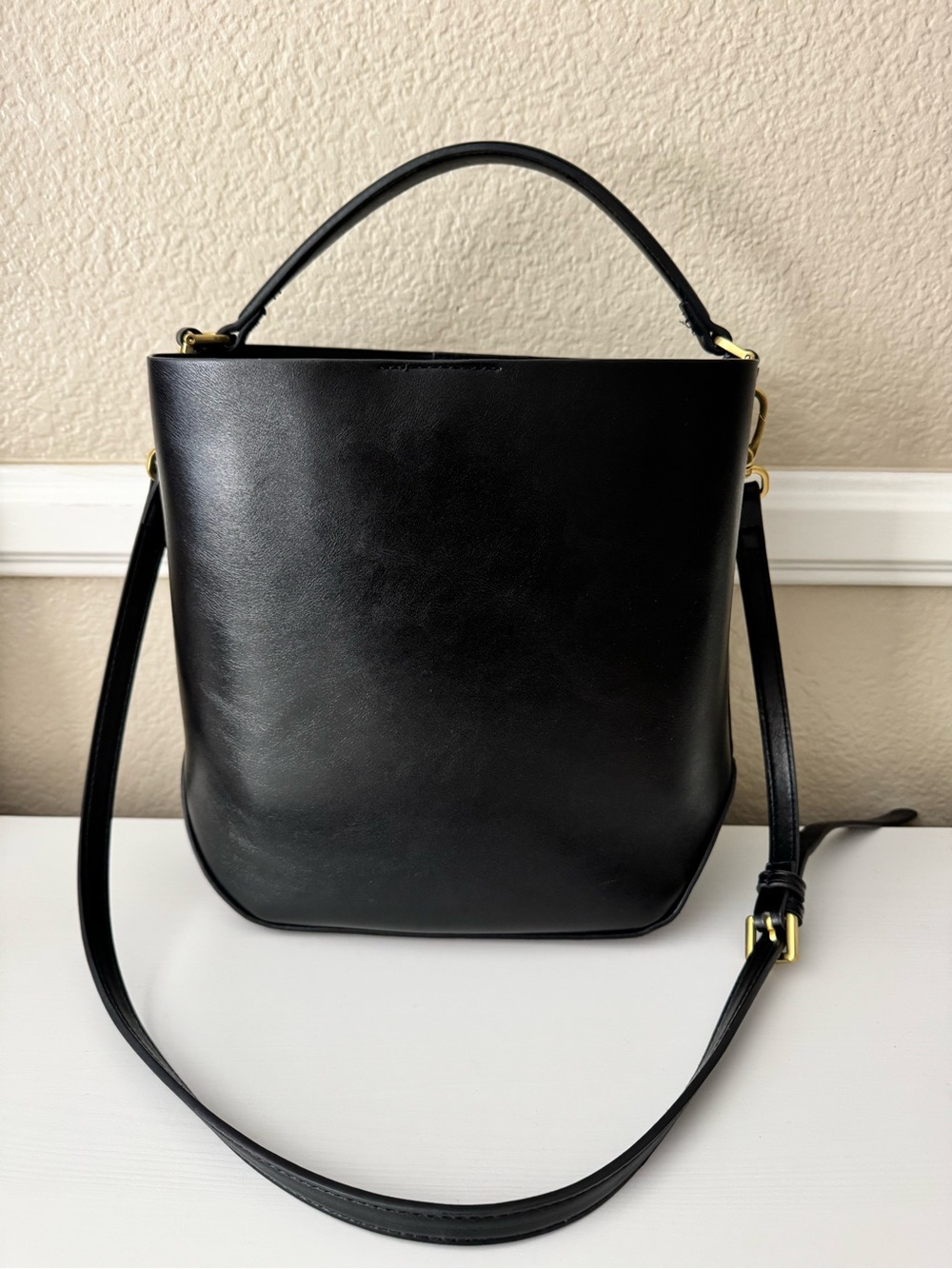Shoulder Bag - Picture 2 of 5